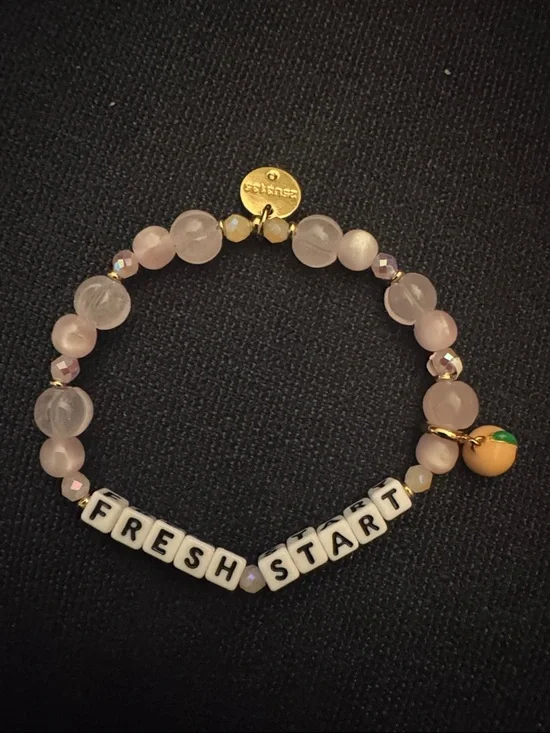 Little Words Project Fresh Start S/M Bracelet with Peach Charm - Picture 1 of 2